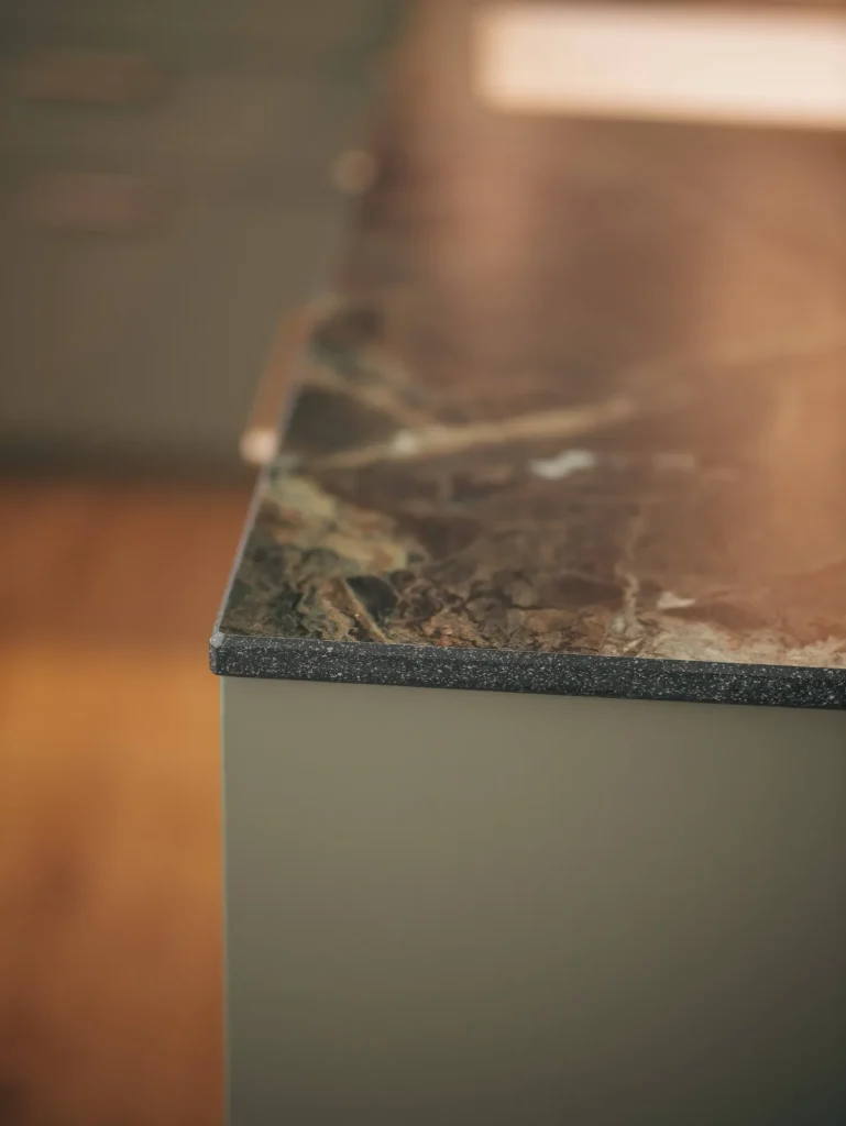 kuchen-dijon-realisation-cuisine-ceramique-vert-mineral-dijon-5