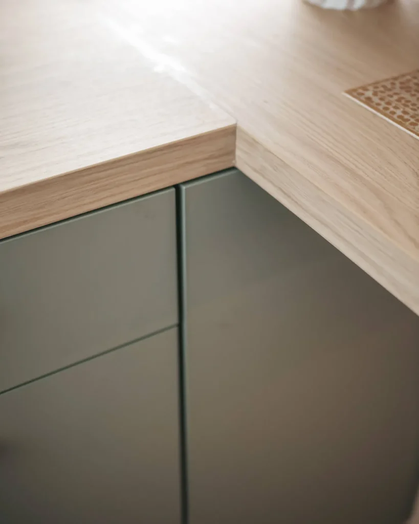 kuchen-dijon-realisation-cuisine-ceramique-vert-mineral-dijon-9